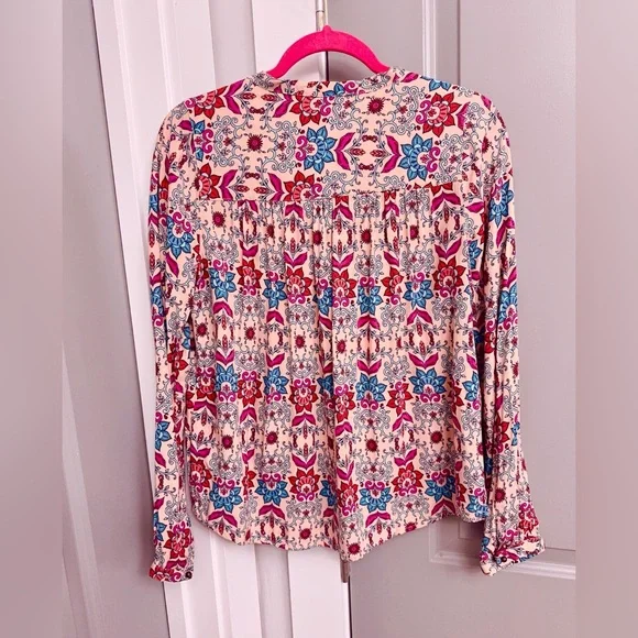 Red Camel Floral Tie-Neck Long Sleeve Blouse Size Medium - Picture 4 of 4